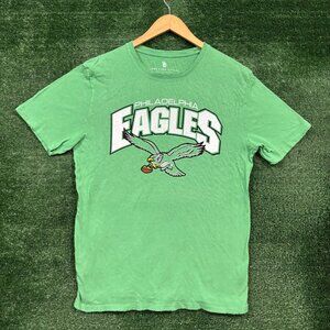 Philadelphia Eagles green NFL T-shirt — Size Medium